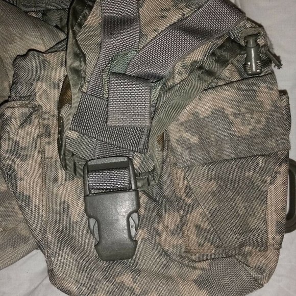 MOLLE II ACU FLC TACTICAL FIGHTING LOAD CARRIER VEST CHEST RIG & POUCHES JJ 1025 - Picture 9 of 13